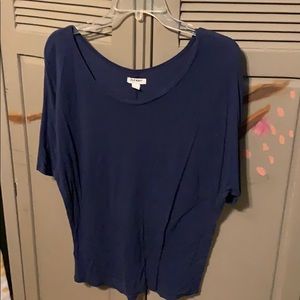 Navy blue quarter sleeve t-shirt